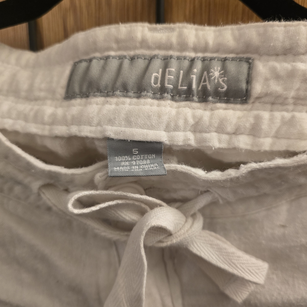 Delia's White Drawstring Crop Lounge Pants - Picture 4 of 6